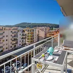 Clio Hébergement de vacances *