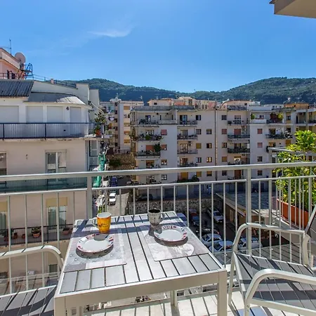 Clio Holiday home *